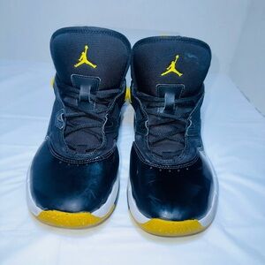 Jordan Fb9922 Kids Black and Yellow Jordan Shoes